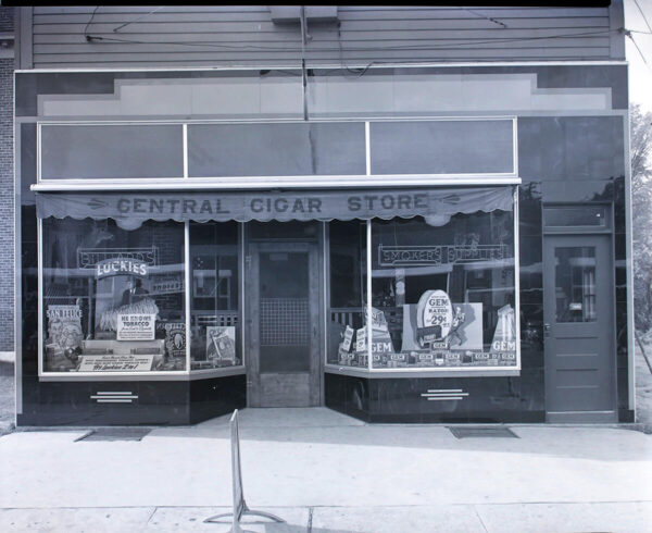 Buerger Central Cigar Store (1938)